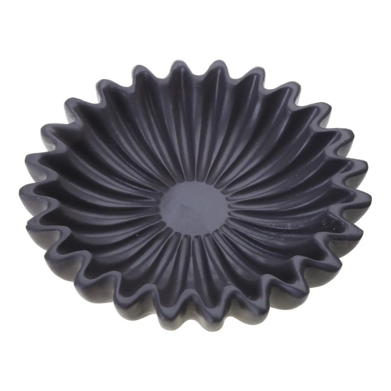Black/White Scalloped Tray - Stylish Multi - Functional Bowl - XClubMart