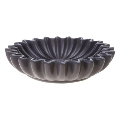 Black/White Scalloped Tray - Stylish Multi - Functional Bowl - XClubMart